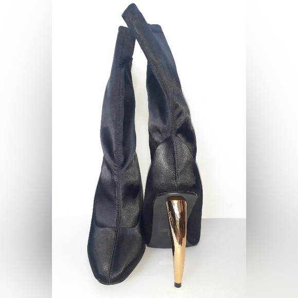 Pointed Toe Curved Gold Heel Silky Sock Booties - Size 7.5 - Picture 3 of 15